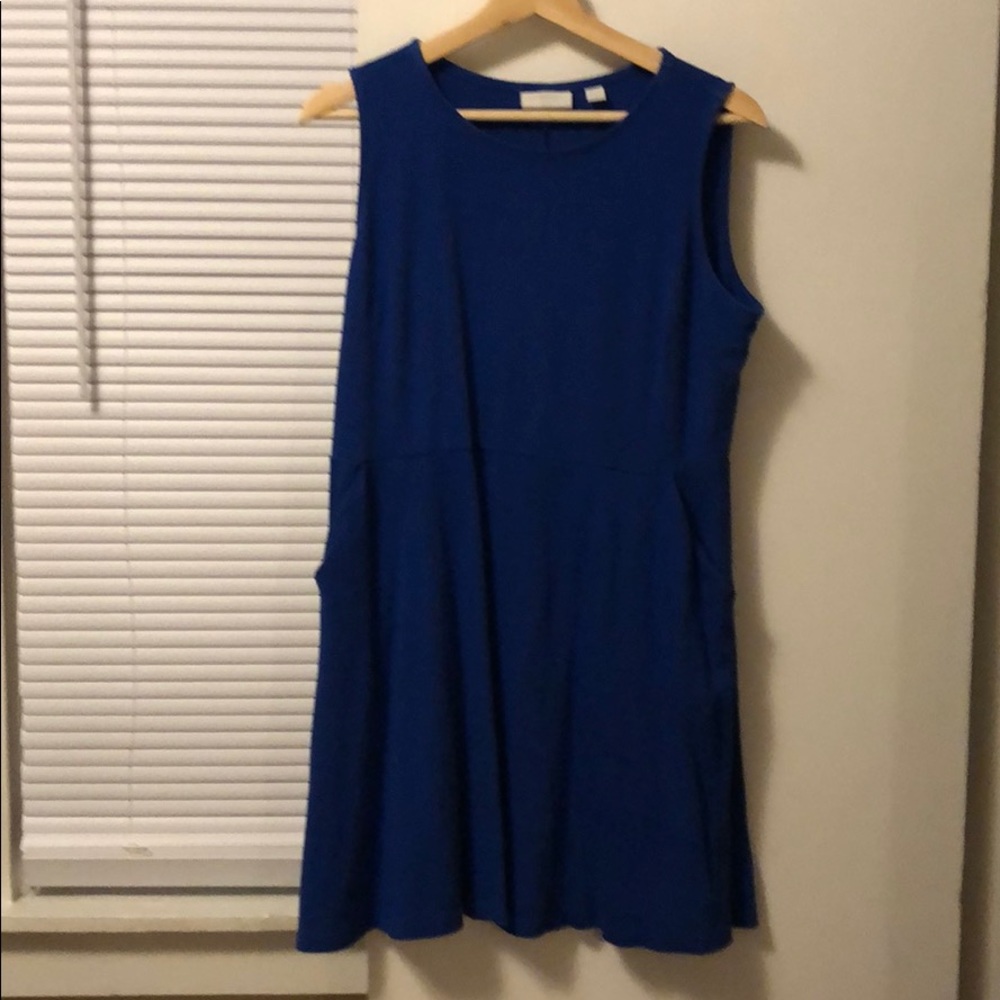 Casual blue dress